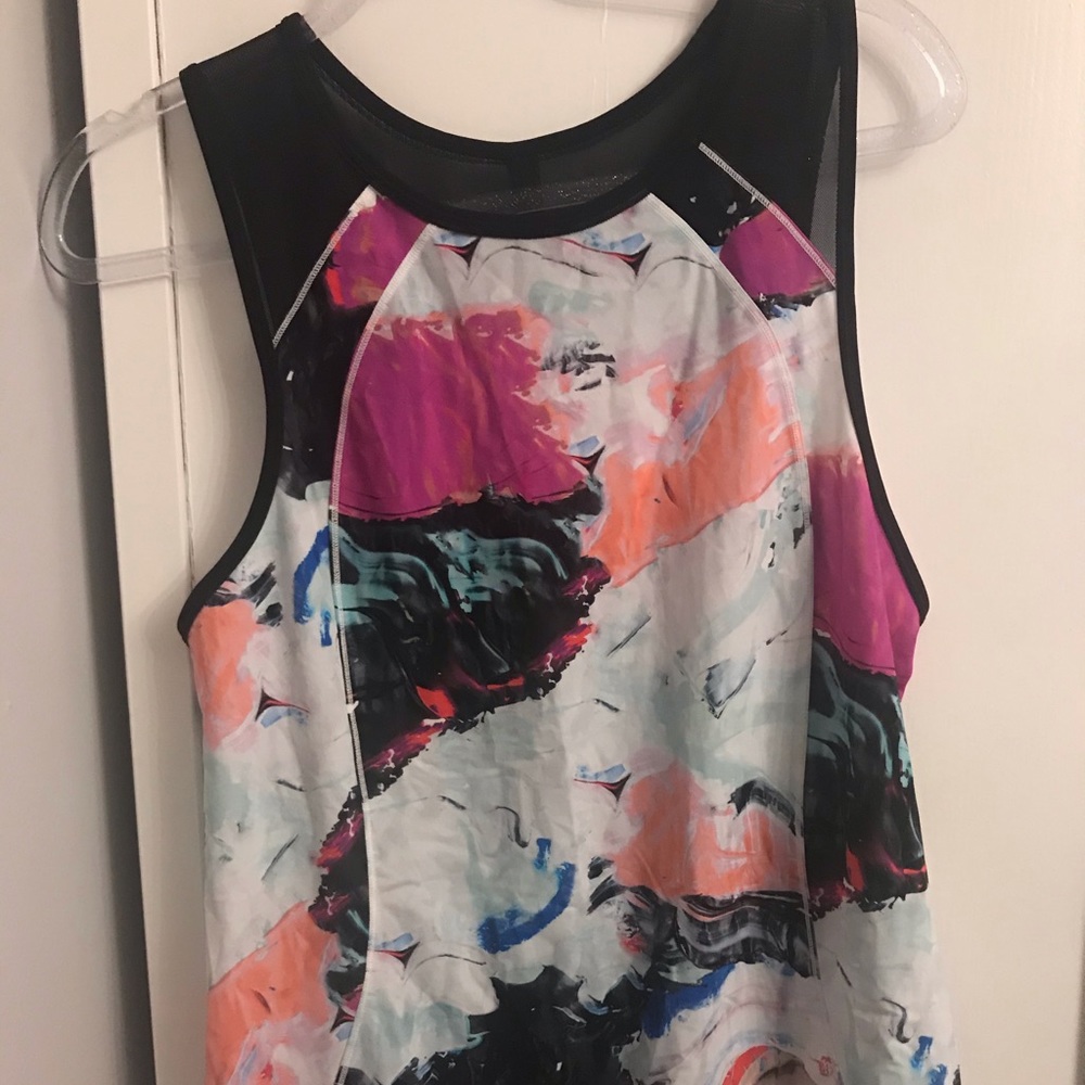 lululemon sports top